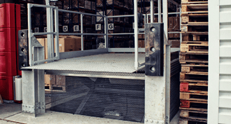 TRANSLYFT Loading bay on location