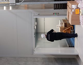 Translyft Goods lift at DermaPharm