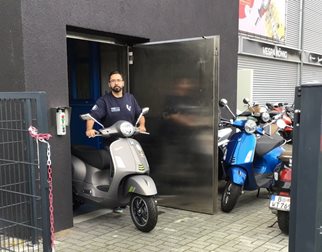 Translyft Elevates Vespa König's Exclusive Collection